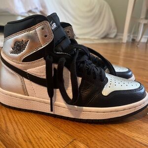 Air jordan 1 silver toe